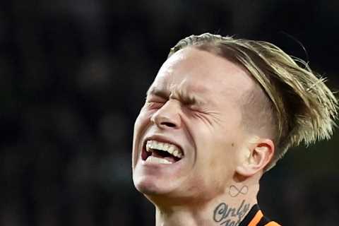 Arsenal agree Mykhaylo Mudryk transfer with talks over fee with Shakhtar Donetsk continuing ahead of January switch