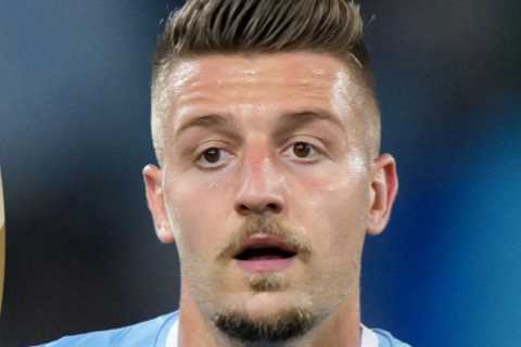Arsenal ‘leading race for long-term Man Utd transfer target Sergej Milinkovic-Savic.. and Lazio could finally sell’