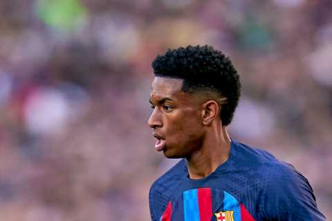 Arsenal ‘want Barcelona wonderkid Alejandro Balde transfer but face competition from Newcastle for Spain World Cup star’