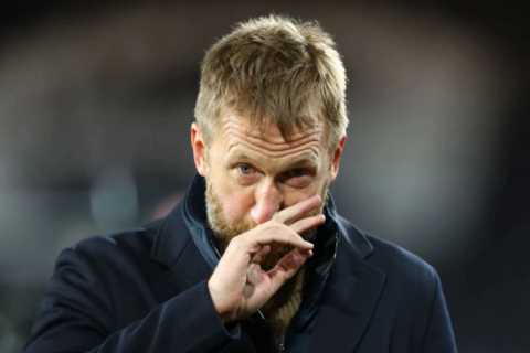 Chelsea fans rally behind Graham Potter outside Craven Cottage after Fulham loss as Joe Cole pleads ‘he needs time’
