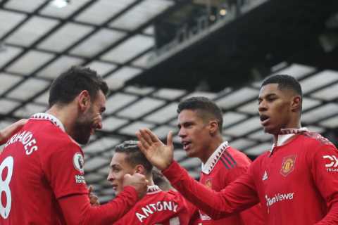 Thrilled Arsenal fans all say the same thing as rivals Man Utd pull off shock win over Man City