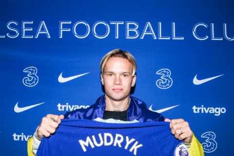 Last time Chelsea handed out long-term deal like Mudryk and how it MASSIVELY backfired on them costing a fortune