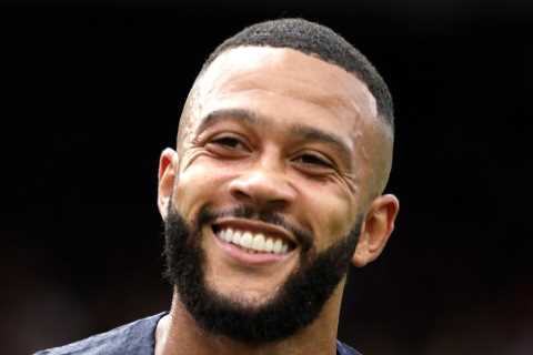 Man Utd and Arsenal transfer boost as Memphis Depay ‘WON’T join Inter Milan but will quit Barcelona in January window’