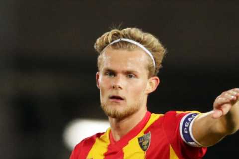 Southampton ‘set to launch £10m transfer bid for Morten Hjulmand’ after Lecce midfielder impresses