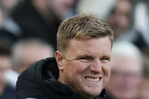 Fans left baffled by Eddie Howe’s time-wasting remarks after Newcastle beat Man Utd… as Arsenal supporters pile in
