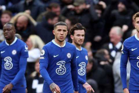 Chelsea players left STUNNED after Graham Potter sacked and only found out after club released statement on website