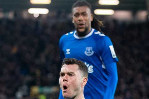 Everton 1 Spurs 1: Keane nets thunderbolt to earn Toffees crucial point after giving away penalty for Kane opener