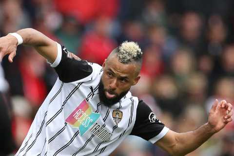 Former Premier League star who snubbed Barca scores 1st goal in SEVEN years with stunning free-kick vs ex-England keeper