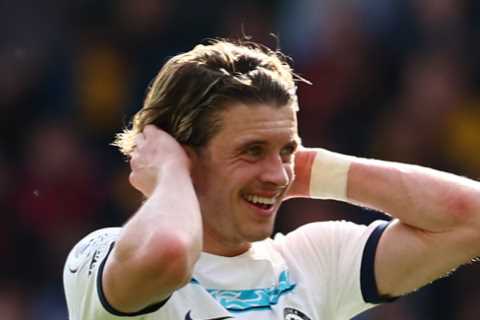 West Ham line up two Premier League stars to replace Declan Rice with Arsenal favourites to sign England star
