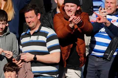 Watch Andy Carroll have heated argument with Reading fan as struggling side have nightmare Bank Holiday weekend