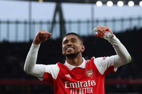 Arsenal offer Reiss Nelson new deal with bumper pay-rise but fear winger will still join London rivals on free transfer