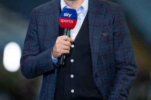 Jamie Carragher slams ’embarrassing’ Leeds defending and highlights KEY weakness after 6-1 thrashing by Liverpool