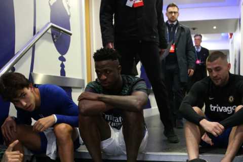Fans say ‘Roy Keane won’t be happy’ as they spot Chelsea and Real Madrid stars sitting together in the tunnel