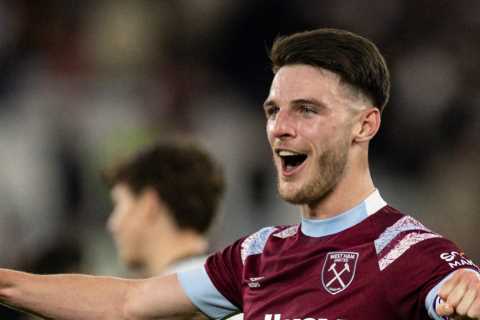 Man Utd set to rival Arsenal in Declan Rice transfer race as Ten Hag makes England star ‘number one’ target