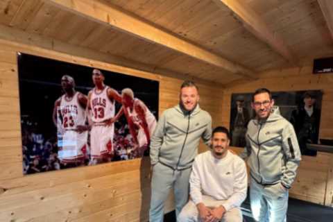 Arsenal star William Saliba shows off home gym but fans ‘want him sold’ after noticing ‘sackable offence’ on wall