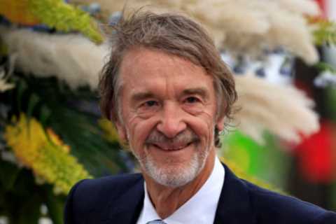 Sir Jim Ratcliffe will be Erik ten Hag’s preferred Man Utd bidder – as long as he does the opposite of Boehly at Chelsea