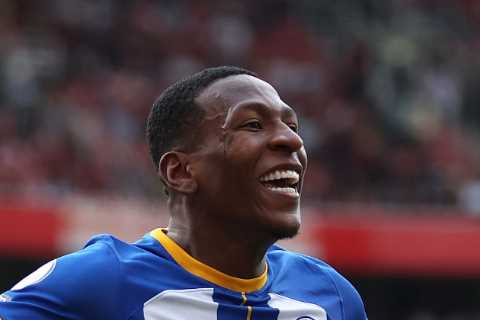 In-form Pervis Estupinan’s 19-point haul at Arsenal puts Dream Team gaffers on alert