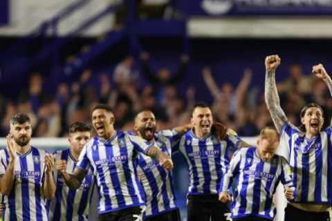 Darren Moore reveals inspiring secret behind Sheffield Wednesday’s incredible League One play-off semi final comeback