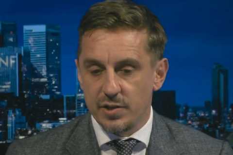 Neville and Carragher make their 2023/24 Premier League predictions but can’t agree on who will challenge Man City