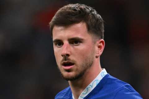 Mason Mount wants higher salary than Bruno Fernandes to join Man Utd as Chelsea demand over £70m-plus transfer fee