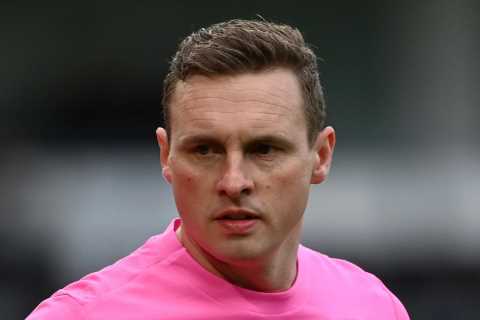 I’m an ex-Premier League goalkeeper but I’ve done a Ben Foster and dropped down into non-league to resurrect career