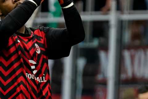 AC Milan chaos as ‘FOUR stars eye exit after Maldini departure’ including top Chelsea transfer target