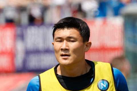 Man Utd line up Kim Min-Jae transfer alternative as Premier League rivals look to hijack move for Napoli star