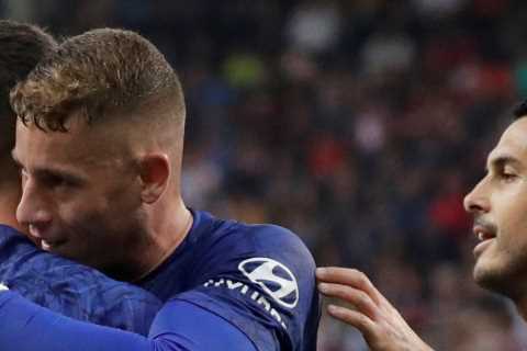 Former Chelsea and England midfielder wakes up unemployed after underwhelming spell in France