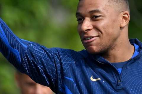 Chelsea set to join Man Utd in Kylian Mbappe transfer race after PSG star’s bombshell transfer letter