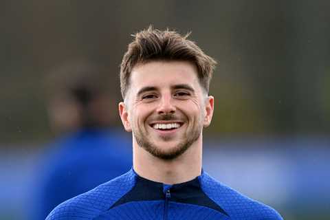 Chelsea star Mason Mount dating American model Claire Grossman