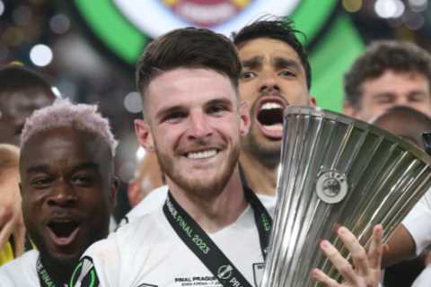 Man City ‘outbid Arsenal for Declan Rice as Treble winners submit huge £90m transfer offer for England ace’