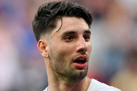 Liverpool complete £70m Dominik Szoboszlai transfer as Klopp bags second signing and he gets his idol’s iconic number