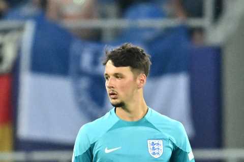 Man City and England U21 keeper James Trafford ‘in talks with Burnley over shock £19m transfer’