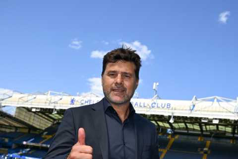 Maurico Pochettino tells Chelsea’s big-money buys to show they can ‘cope with the pressure’ as he tries to ‘fix’ club