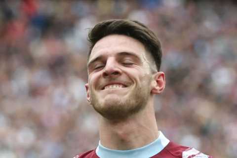 Man Utd fans convinced it’s not too late to hijack Declan Rice’s Arsenal transfer as they spot budding bromance