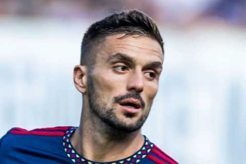 Former Premier League star Dusan Tadic’s contract RIPPED UP weeks before new season & Man Utd fans all think same thing