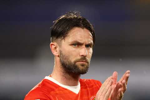 Henri Lansbury set to retire aged 32 as ex-Arsenal wonderkid announces shock new career outside of football