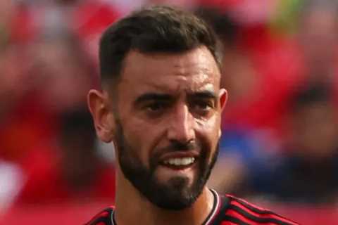 Bruno Fernandes reveals two key reasons why ‘best in the Premier League’ Mason Mount can lead Man Utd back to glory