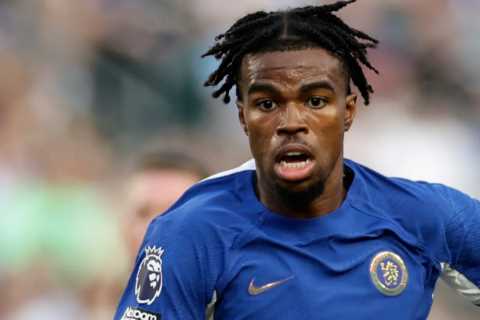 Chelsea fans convinced starlet is already better than Mason Mount after ‘outrageous’ footwork to set up Nkunku vs Fulham
