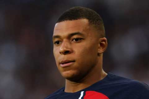 PSG ‘expect Chelsea to make transfer offer for Kylian Mbappe after Todd Boehly’s personal call to club president’
