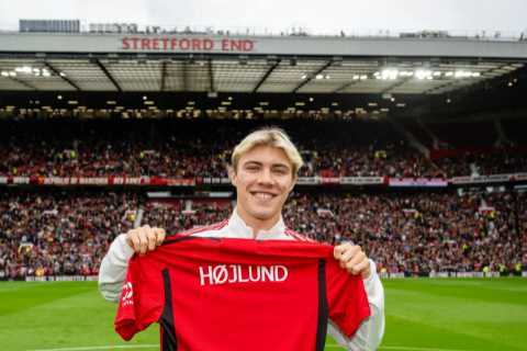 Man Utd blow as new £72m signing Rasmus Hojlund ALREADY injured and out for Premier League season opener