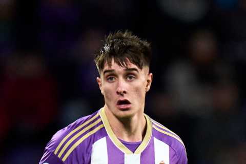 Chelsea join Arsenal in transfer hunt for £15m Spanish wonderkid… but the defender might snub both