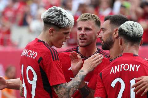 Man Utd vs Wolves: Red Devils eye perfect start to new Premier League season – stream, TV channel, team news