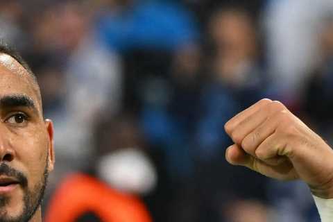 Fans shocked as football cult hero Dimitri Payet completes 'most random transfer'