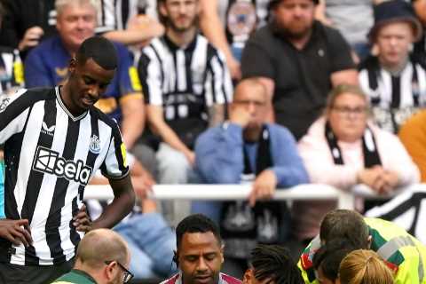 Aston Villa's Tyrone Mings Injured in Distressing Incident against Newcastle