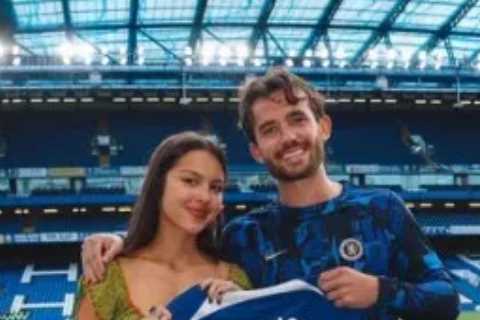 Pop Star Olivia Rodrigo Shows Support for Premier League Club at First Game of the Season