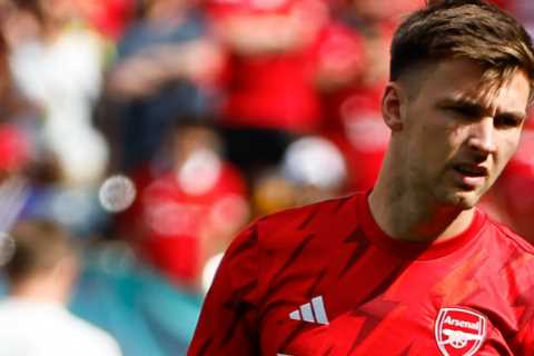 Arsenal’s Tierney and Chelsea’s Cucurella 'both want loan transfer to same Premier League club but one will be snubbed'