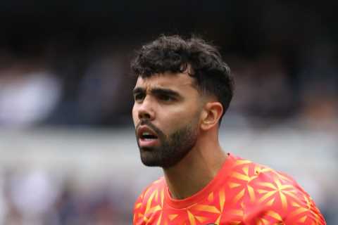 Arsenal Sign Brentford Keeper David Raya in £3m Loan Deal with Option for Permanent Transfer