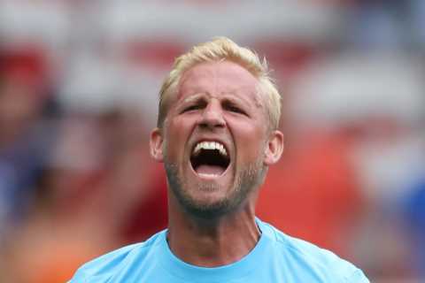 Premier League champion Kasper Schmeichel lined up for shock transfer return even though club have just bought keeper