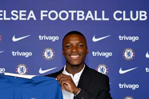 Premier League to Implement Rule Change in Response to Chelsea's Record-Breaking Transfers